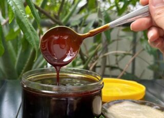 Cách làm nước màu đường vừa béo, thơm để được lâu